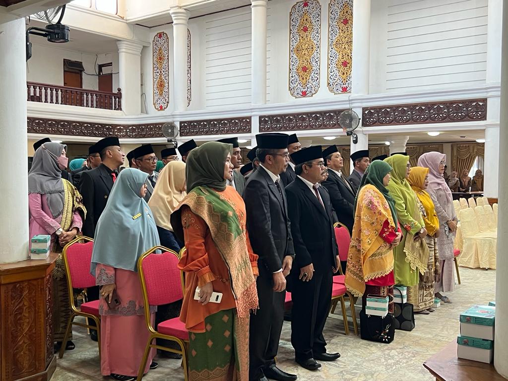 Sekda Prov Sumbar Hari Ini Lantik 56 Pejabat Administrator Dan 23 Pejabat Pengawas Di Lingkungan Pemerintah Provinsi Sumatera Barat