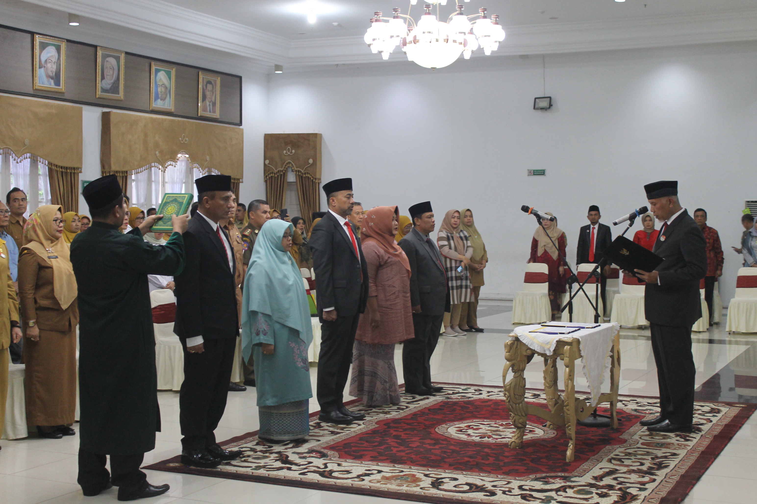 Gubernur Sumatera Barat Mahyeldi Lantik 5 Pejabat Tinggi Pratama